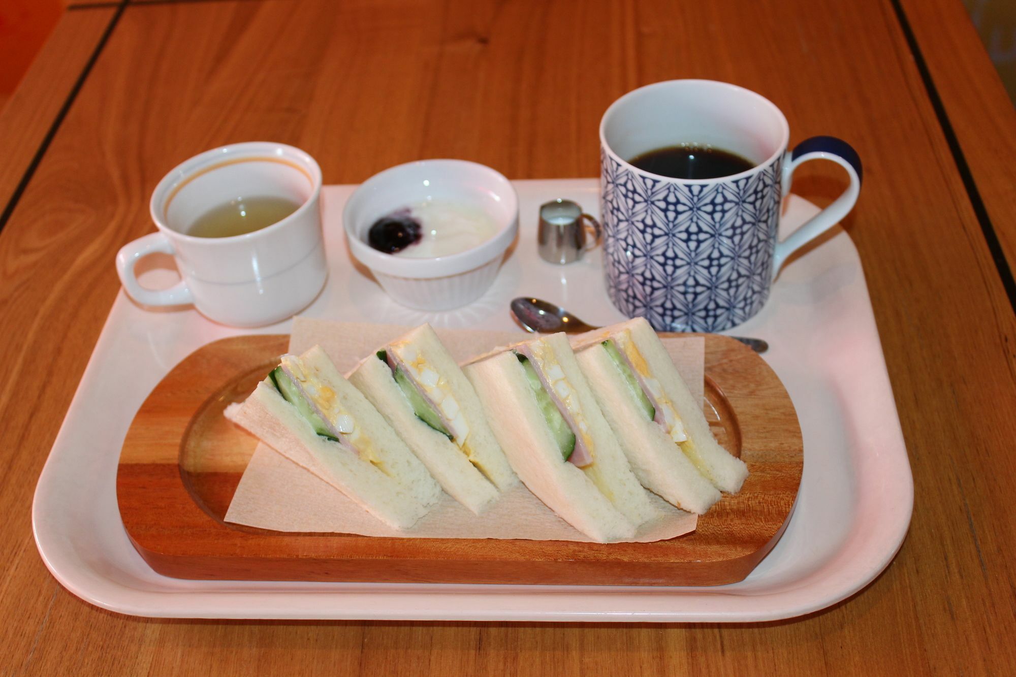 Yadocafe Chelsea'S Rainbow B&B Οσάκα Εξωτερικό φωτογραφία